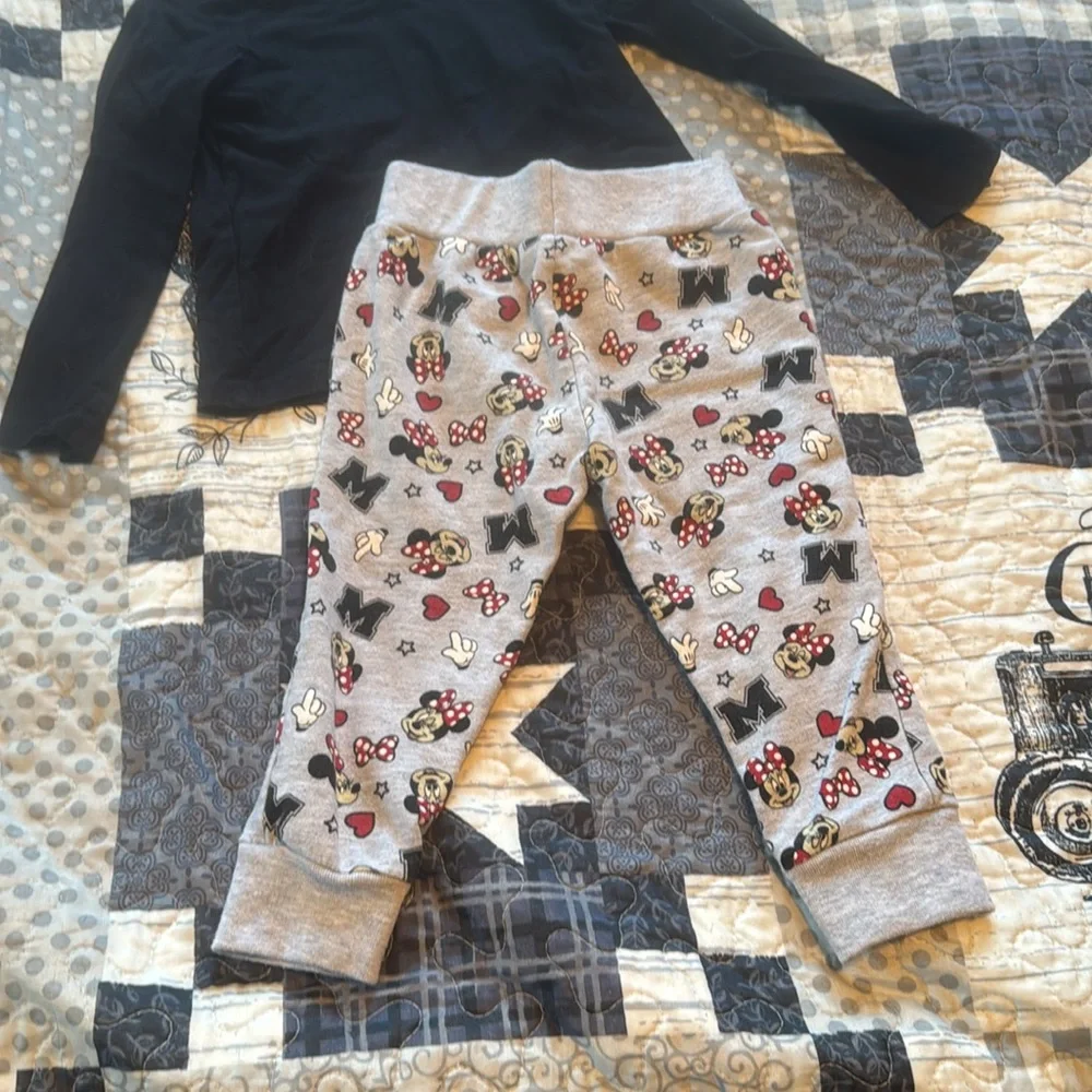Minnie bottoms with a black shirt
